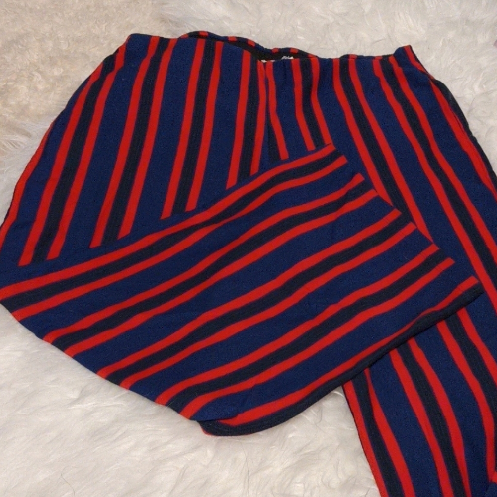 Urban Outfitters Striped Wide Leg Cropped Pants